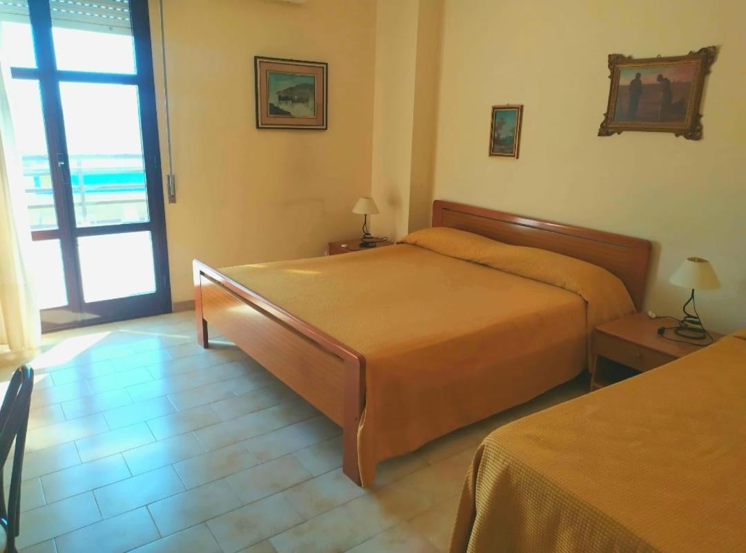 Agathae Hotel & Residence Scoglitti Exterior foto